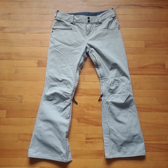 Volcom snowboard ski  pants - Picture 1 of 9